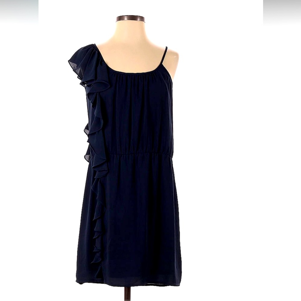 Thread LBD Sz S. Flirty and flouncy party.